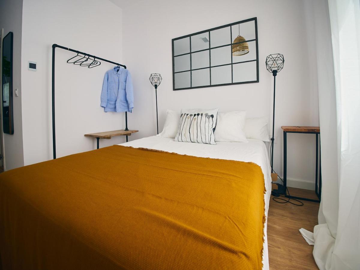 Pelicano Seville Apartments Kültér fotó