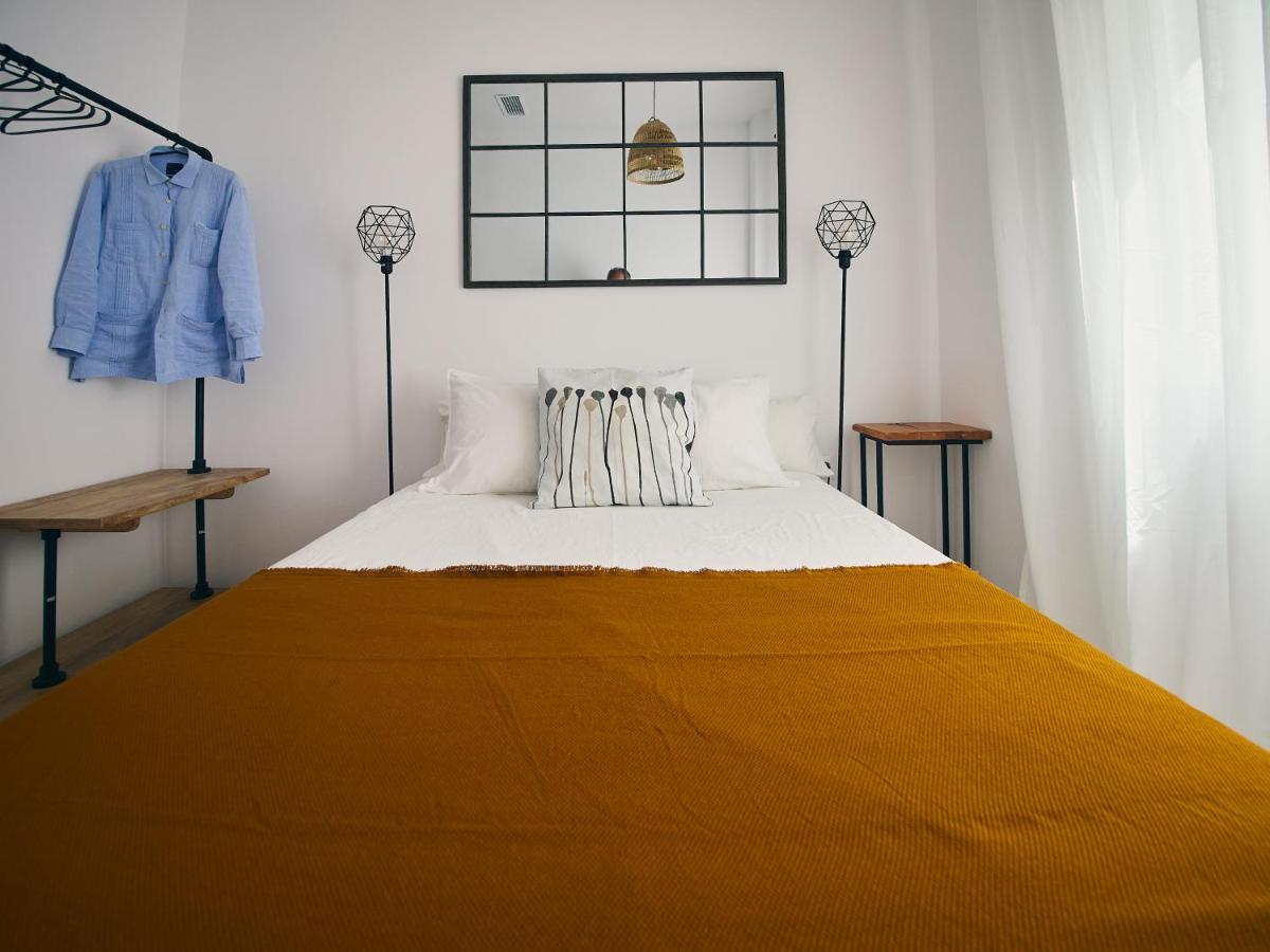 Pelicano Seville Apartments Kültér fotó